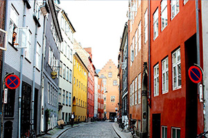 Colorful buildings and narrow cobblestone street